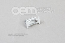 Spinacz 4G0853107 (1)