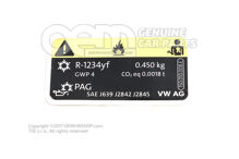 Tabliczka znamionowa „ac” * czynnik chłodniczy * objętość napełnienia 1S0010008E