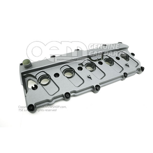 Pokrywa głowicy cylindrów z uszczelką 07L103472D