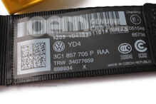 Trzypunktowe siedzenie automatyczne w kolorze czarnym 3C1857705P RAA (1)