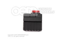 Płaska obudowa styków z mechanizmem blokującym styki, element przyłączeniowy do zestawu przewodów 1K8972928 (1)