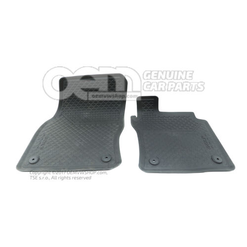 1 zestaw dywaników na każdą pogodę w kolorze tytanowo-czarnym Volkswagen Golf Sportvan 5G 518061502A 82V