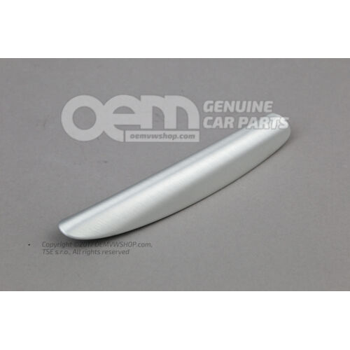 Wykończenia aluminiowe szczotkowane w kolorze srebrnym 8J0867585A 1NK
