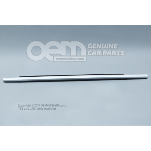 Uszczelka szczeliny okiennej z listwą ozdobną aluminium-mat 8V5853764E 1L1