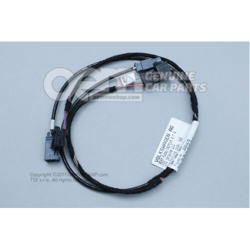 Kamera cofania z przewodem adapterowym 7C4971757
