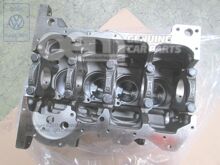 Blok cylindrów z tłokami 028103101AB (2)