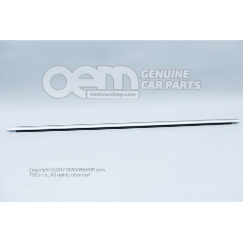Uszczelka otworu szyby czarno-chromowana Volkswagen Passat GTE 4 motion 3G0837475E VNH