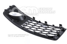 Kratka nawiewu czarna 8E0807681E 3FZ (1)