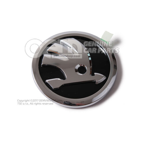 Emblemat Skody, czarny/chrom 3V0853621A FOD