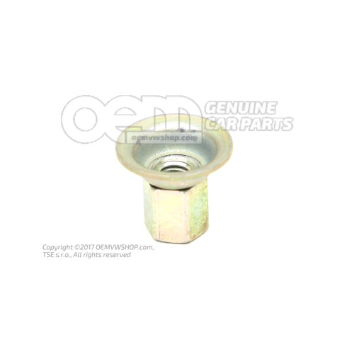 orzech 701837270A