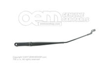 Ramię wycieraczki Aero (po stronie pasażera) – kierownica po prawej stronie 5NC955409