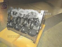 Blok cylindrów z tłokami 058103101E (1)