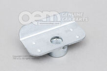 Płyta wzmacniająca do montażu pasa bezpieczeństwa 7H0810583