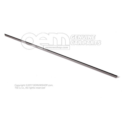 Listwa wykończeniowa ze szczotkowanego aluminium 7H5883085L 8Q8