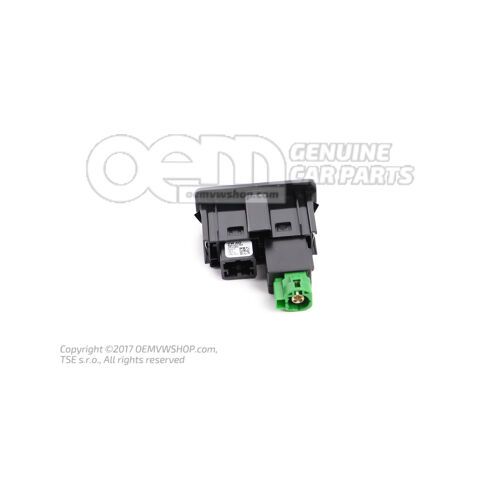 Connection for USB and AUX-IN for MQB and PQ platform 5G0035222E