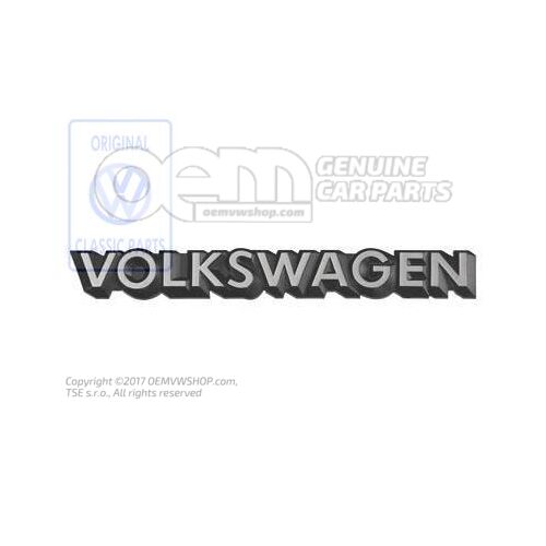Emblemat Volkswagena dla kilku modeli 321853685C GX2