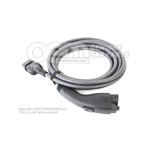 Kabel ładujący do pojazdów o wymiarach 1X40 7PP971676BD