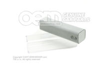 Środek do czyszczenia wyświetlaczy 2 w 1 Do wyświetlaczy dotykowych Zawiera: Ściereczkę z mikrofibry w kolorze jasnoszarym 000096311AD573 (3)