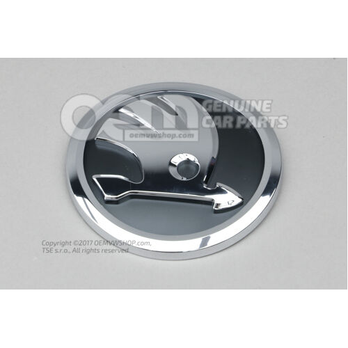 Emblemat SKODA wysoki chrom/czarny Skoda Rapid 5J 5JJ853621  AUL