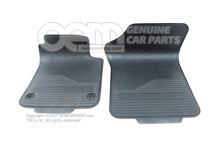 1 komplet dywaników (gumowych) w kolorze czarnym 1S1061501  041 (1)