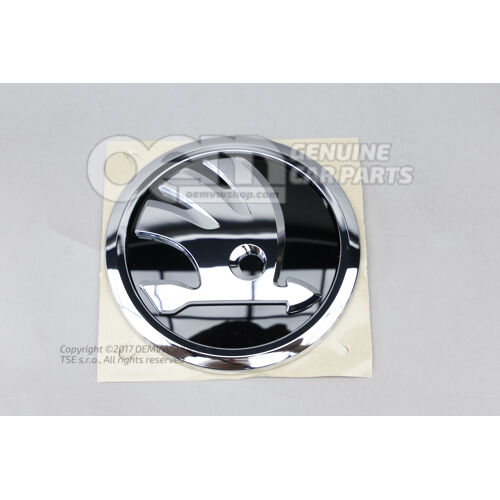 Emblemat Skody czarno/chromowany 57A853621  FOD