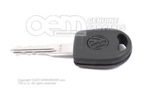 Klucz główny ze światłem i zewnętrznym profilem klucza z transponderem o zmiennym kodzie 7D0837219H AUB