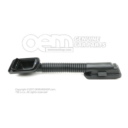 Tylna pokrywa z przelotką 7N0971863B
