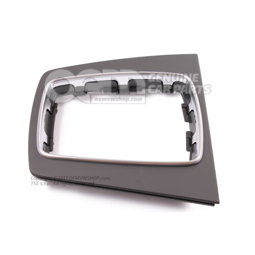 Dolna część ramy mocującej dla tulei ochronnej duszy (czarna) 8E0864261AN6PS