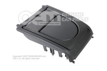 Uchwyt na napoje Titan Black 6R0862531A 82V (1)