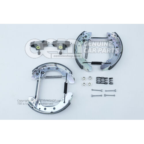 1 komplet: szczęki hamulcowe z okładzinami i cylinderek hamulcowy 5J0698511