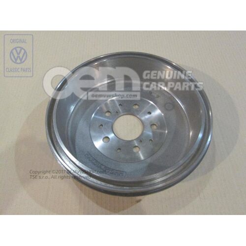 Bęben hamulcowy Volkswagen Taro J52 J4243126081