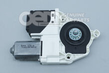 Silnik podnośnika szyby Volkswagen Passat CC/CC 3C 3C8959704D VW3 (1)