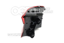 Zespół odpowietrznika po stronie opadającej żarówki światła tylnego. nośnik żarówki 6VE945111 (2)