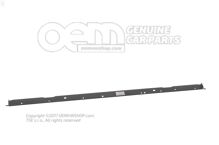 Pamięć krzyżowa. poniżej podłogi bagażnika 251803533