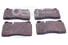 1 zestaw klocków hamulcowych do hamulca tarczowego 8J0698151K (1)