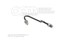 Przewód hamulcowy od przewodu hamulcowego do obudowy tłoka 1K0611763A