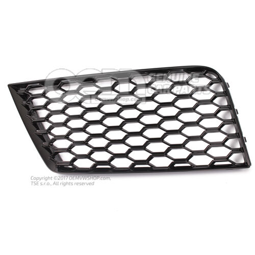 Kratka nawiewu czarno-błyszcząca Audi RS3 Sportback 8V 8V4807682B T94