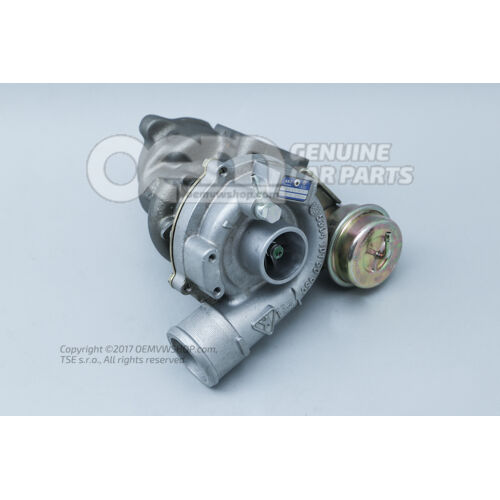 Kolektor wydechowy z turbosprężarką 03G253014E