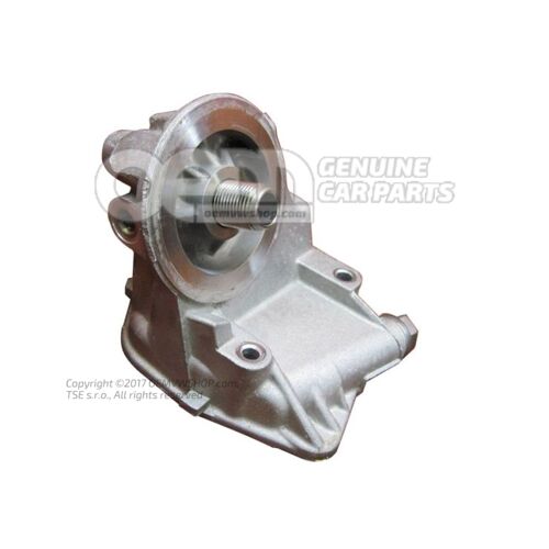 Wspornik filtra oleju 06A115405BT