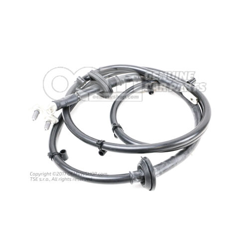 Punkt podłączenia skrzynki przyłączeniowej kabla w komorze silnika 95861209110