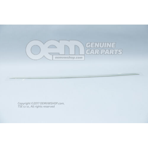 Listwa ochronna na tylną klapę 7N0071360