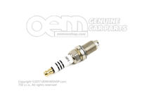 świeca 101000051AA (1)