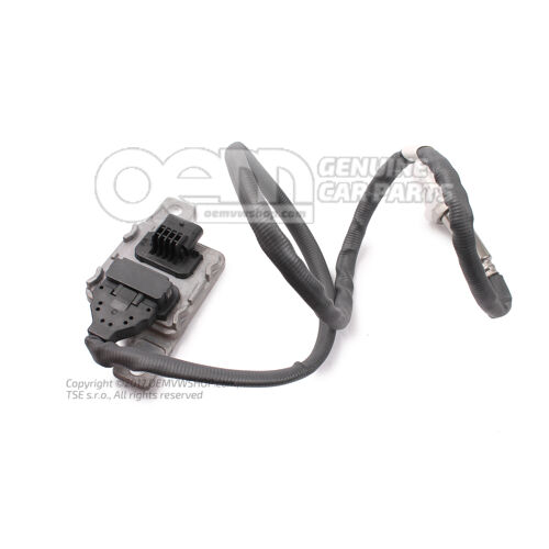Czujnik NOx kontroli emisji Skoda Yeti 5L 04L907807S