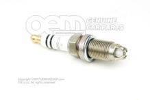 Świeca zapłonowa „longlife” 101000068AA (1)