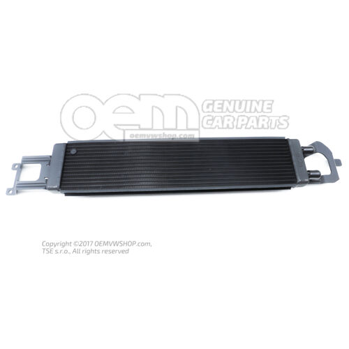 Dodatkowa chłodnica płynu chłodzącego Audi RSQ3 8U 8U0121002B