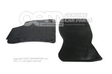 1 komplet dywaników (gumowych) w kolorze czarnym 4B1061501C 041 (1)